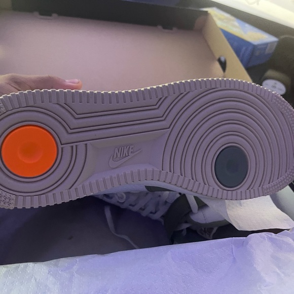 Nike Air Force 1 - Picture 4 of 4